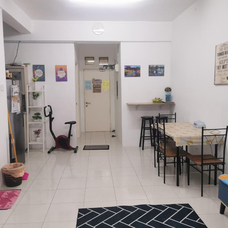 Unie Apartment *