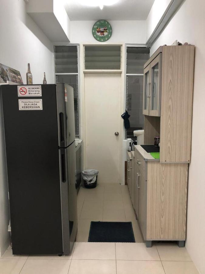 Unie Apartment *